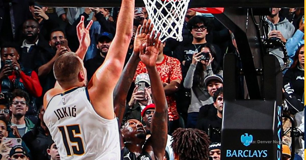 Nikola Jokic con Denver Nuggets