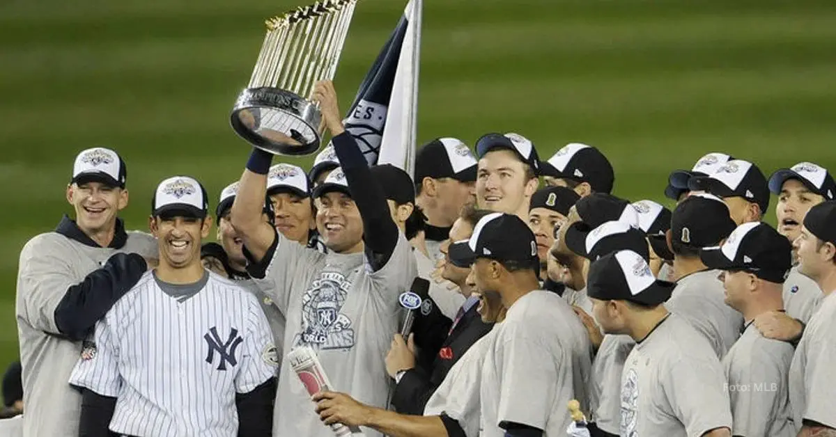 La última Serie Mundial de MLB ganada por New York Yankees fue en 2009. Este triunfo marcó el 27mo campeonato de la franquicia