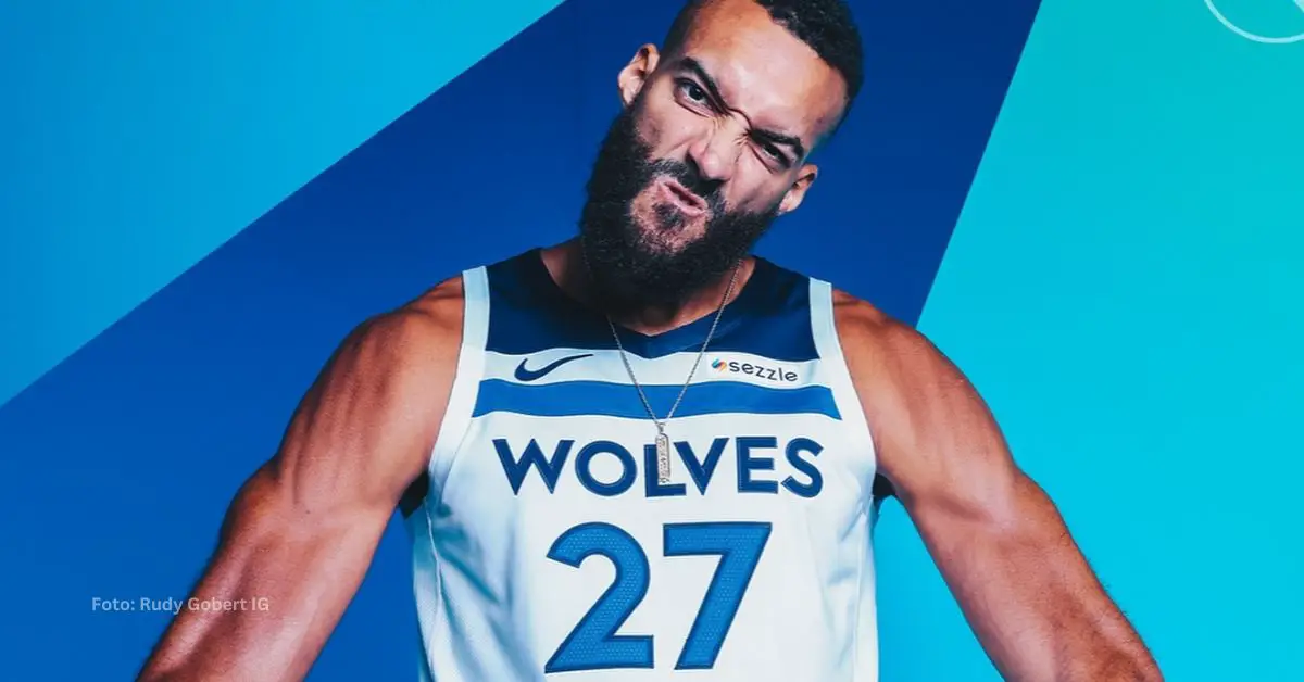 Rudy Gobert con el uniforme de Minnesota Timberwolves