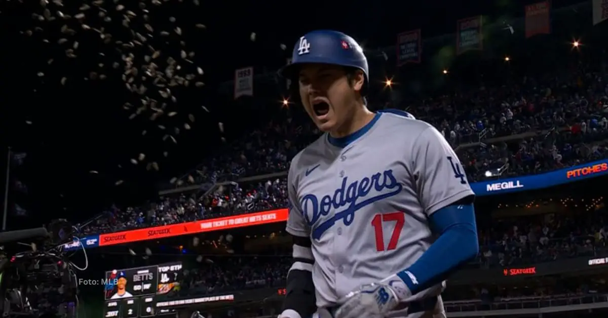 Shohei Ohtani celebrando tras jonrón ante New York Mets