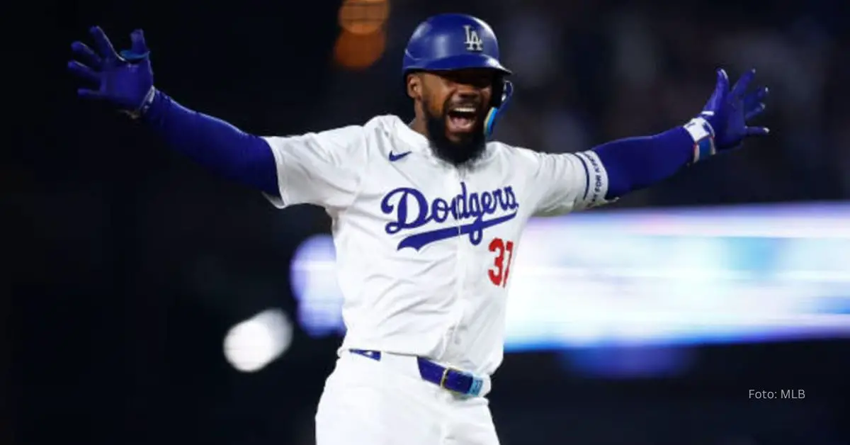 Teoscar Hernández celebrando con Dodgers