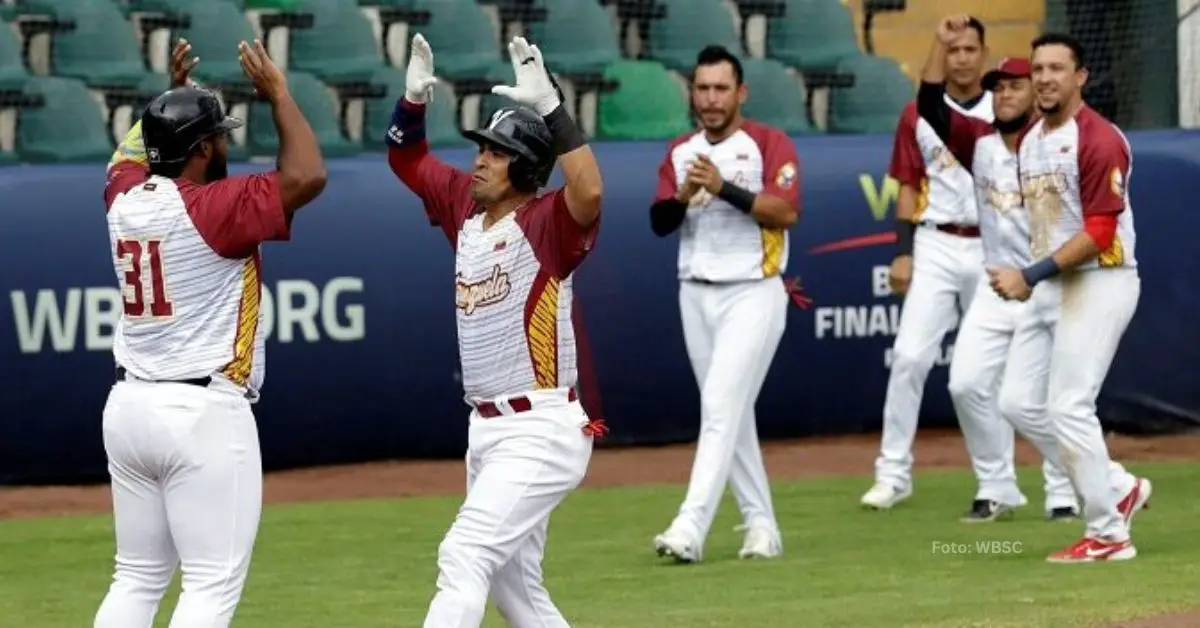 Venezuela en torneos pasados del Premier 12