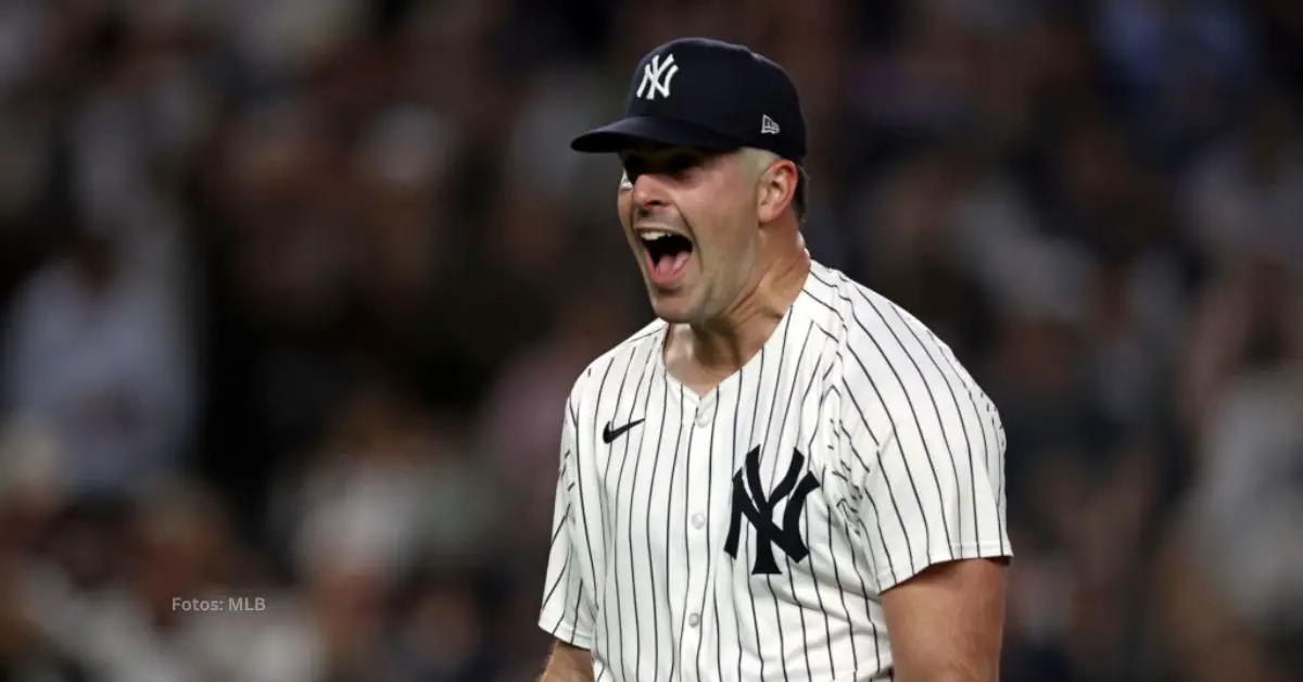 Carlos Rodón lanzando con Yankees