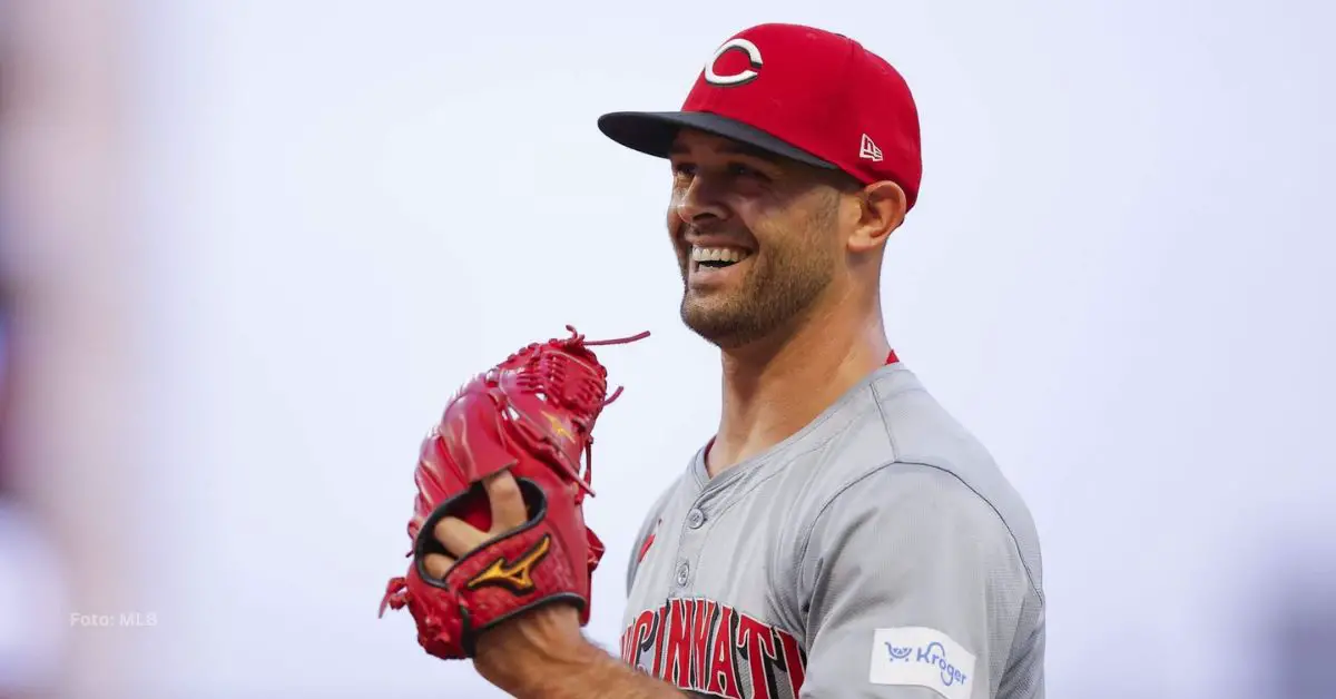 Nick Martínez con Cincinnati Reds