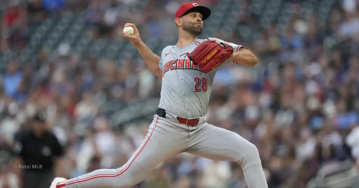 Nick Martínez con Cincinnati Reds