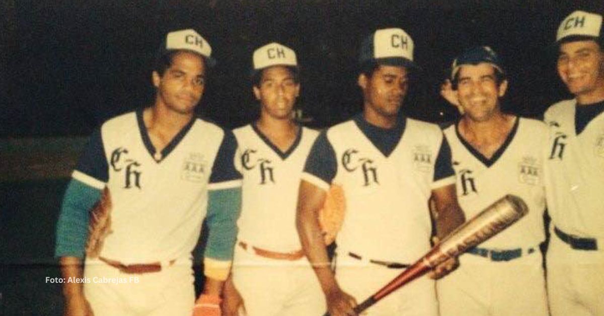 Alexis Cabrejas con sus compañeros de equipo. MLB