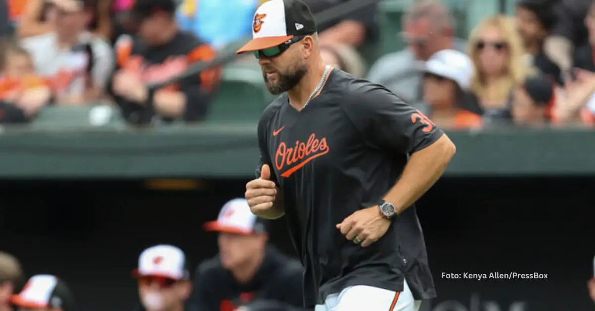 Chris Holt con el uniforme de Baltimore Orioles en MLB 2024