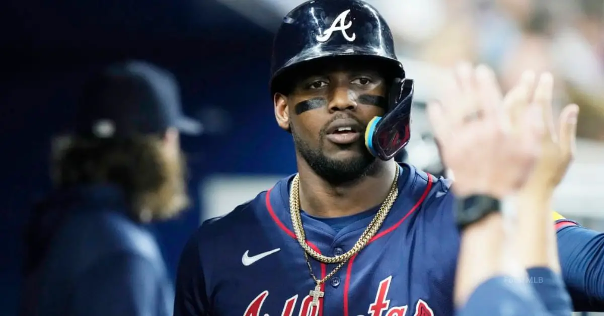 Jorge Soler en el dugout de Atlanta Braves