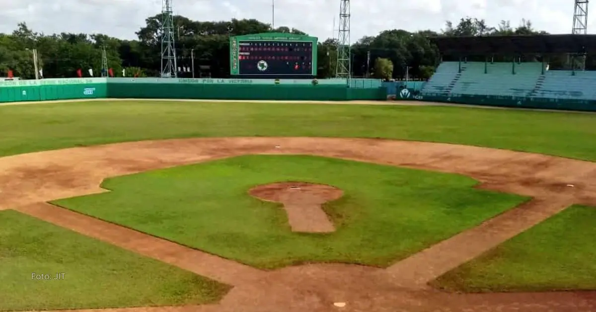 Julio Antonio Mella Stadium, Las Tunas