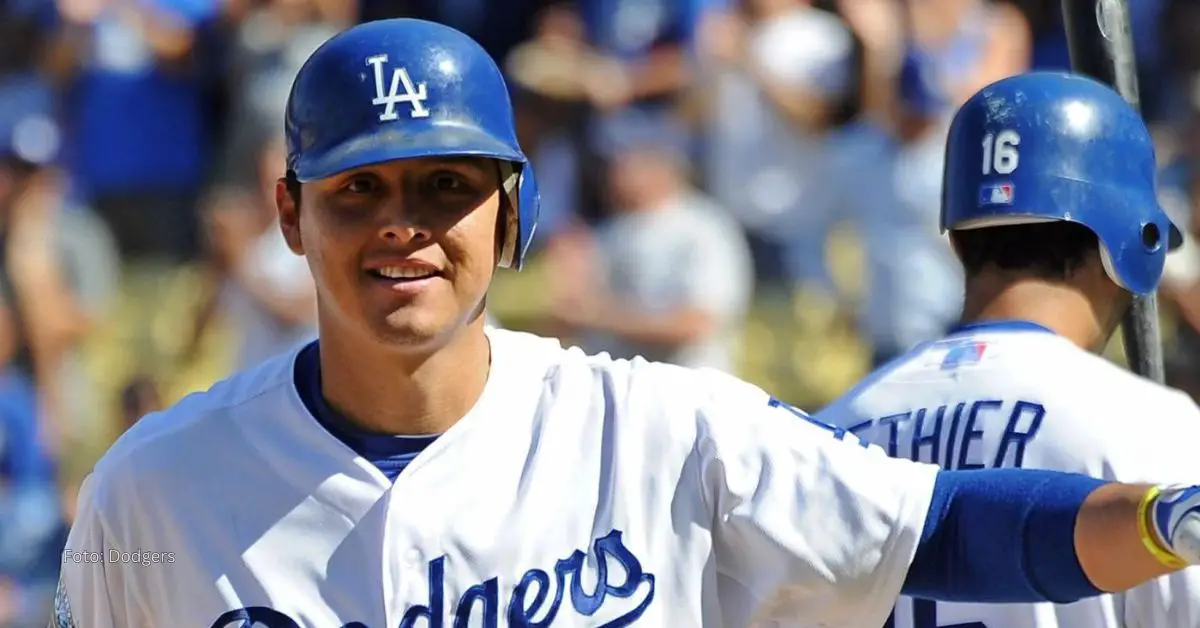 Luis Cruz con el uniforme de Dodgers