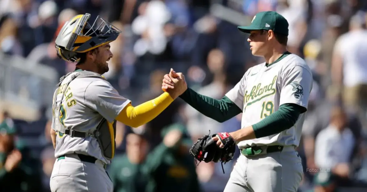 Mason Miller celebrando el triunfo de su equipo