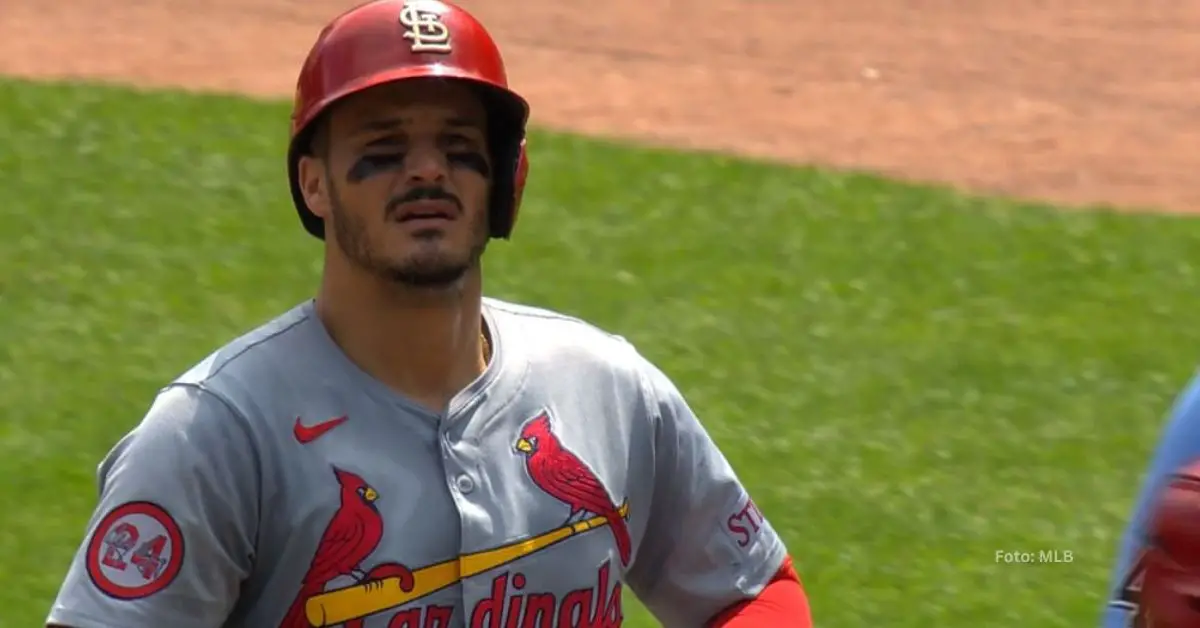 Nolan Arenado en un juego de MLB con St, Louis Cardinals