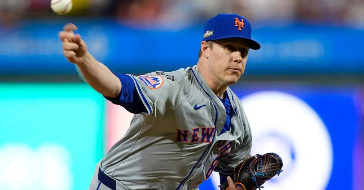 Phil Maton lanzando con New York Mets