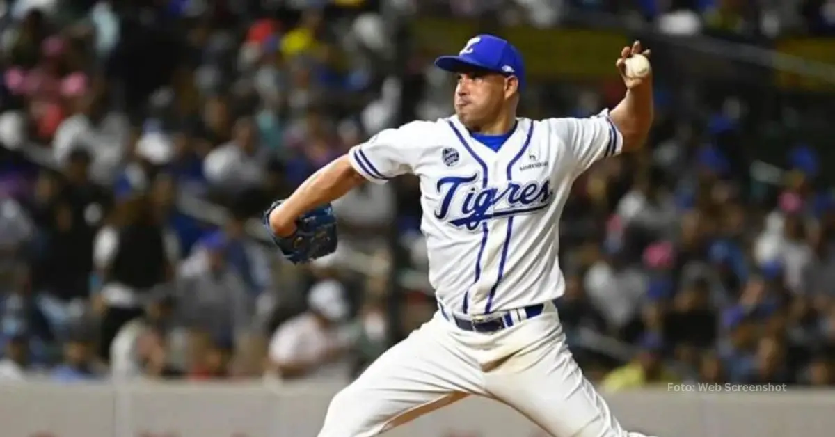 Raúl Valdés con Tigres del Licey