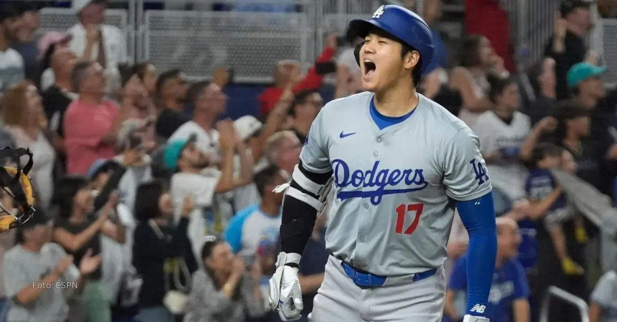 Shohei Ohtani celebrando