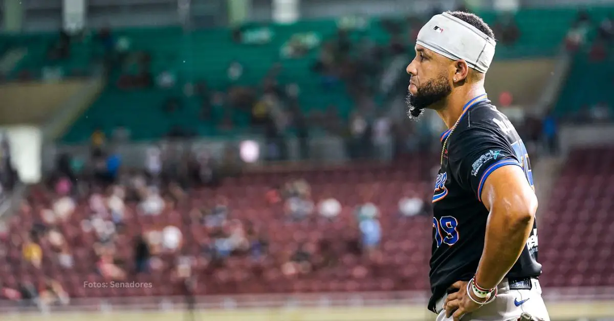 Jose Abreu con Senadores