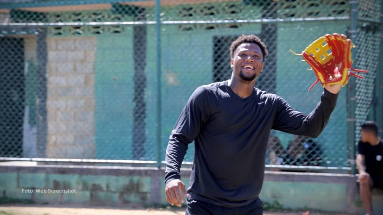 Ronald Acuña Jr entrena sin descanso para MLB 2025