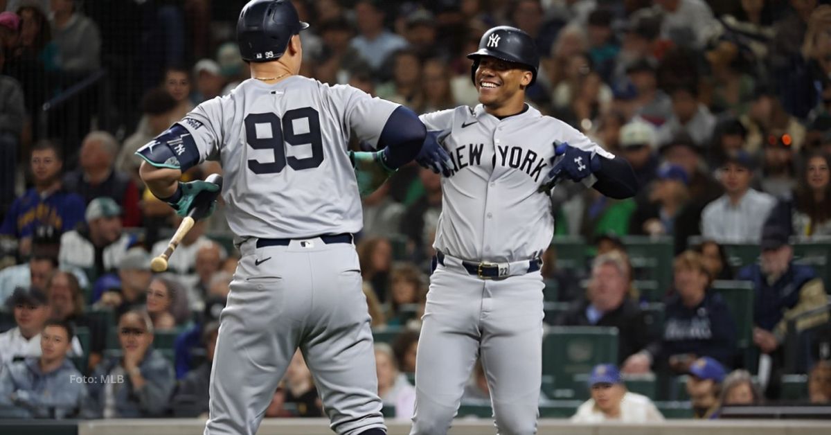 Juan Soto celebrando jonrón con Aaron Judge