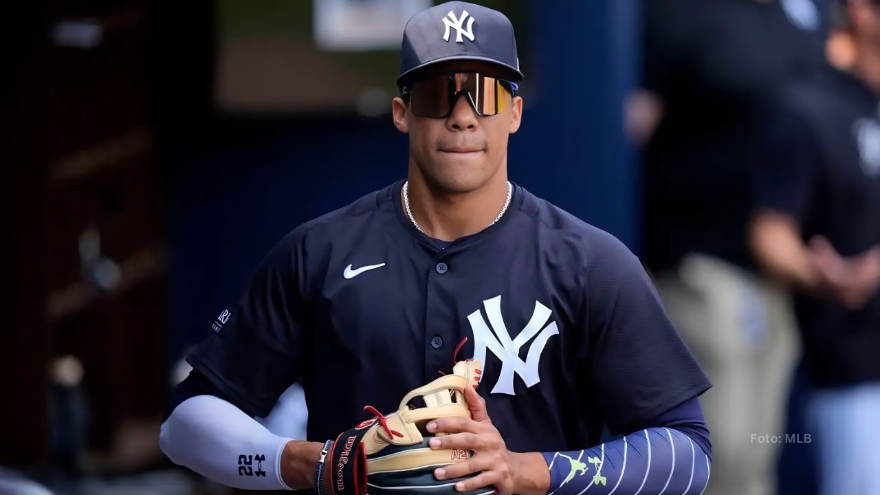 Juan Soto con el uniforme de New York Yankees