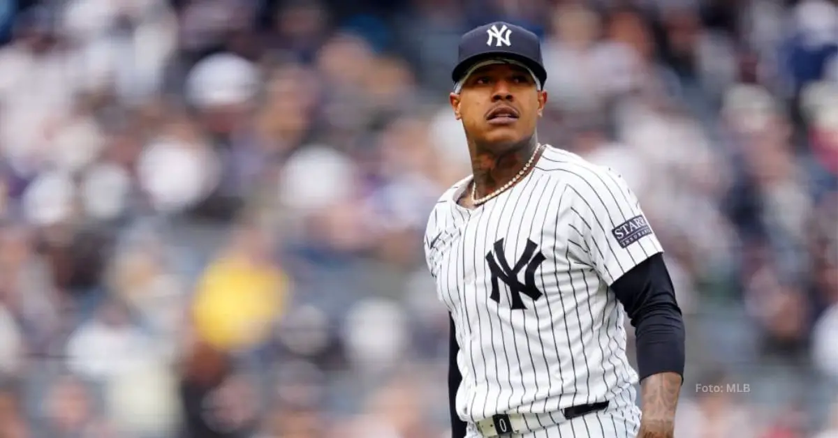 Marcus Stroman retirándose de la lomita con New York Yankees