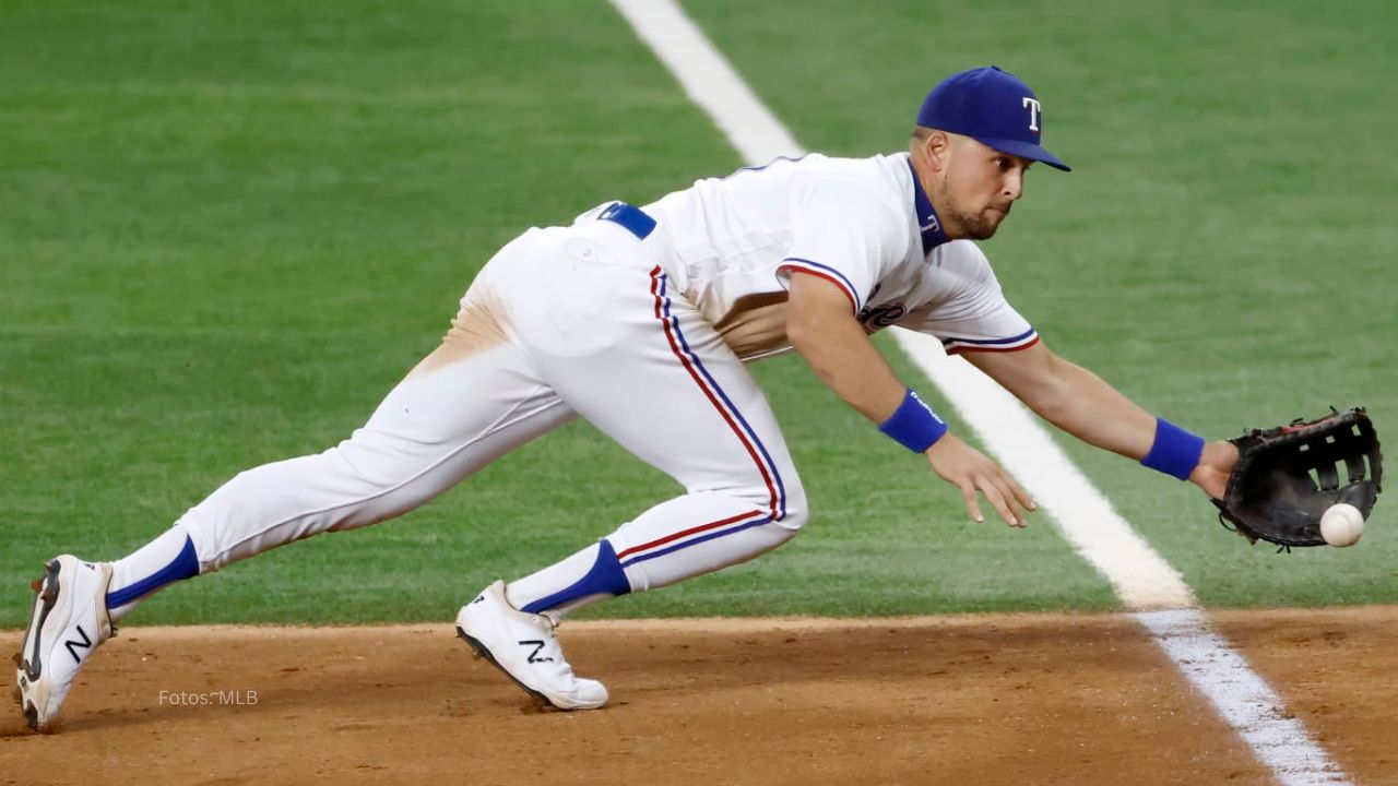 Nathaniel Lowe fue parte del equipo campeón de la Serie Mundial 2023 contra Arizona Diamondbacks.
