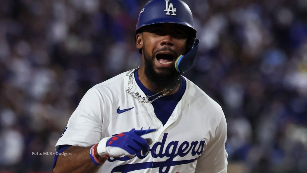 Teoscar Hernandez acordó con Dodgers