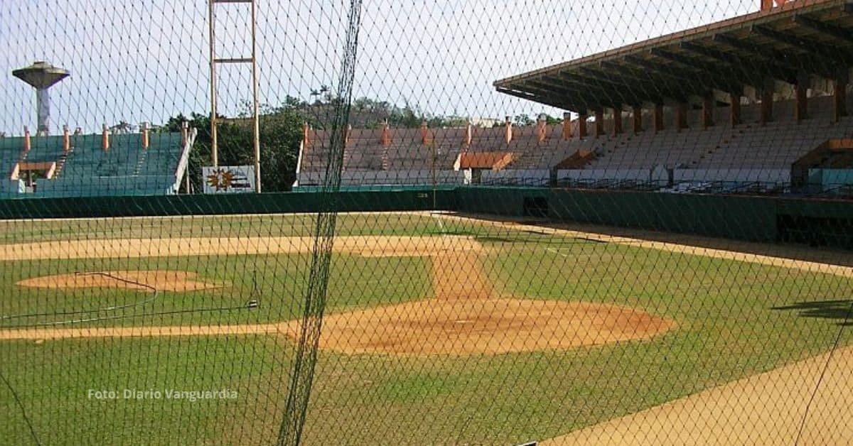 El beisbol cubano sufre cada cierto tiempo de situaciones de este tipo, que hunden cada vez más el prestigio de la disciplina.