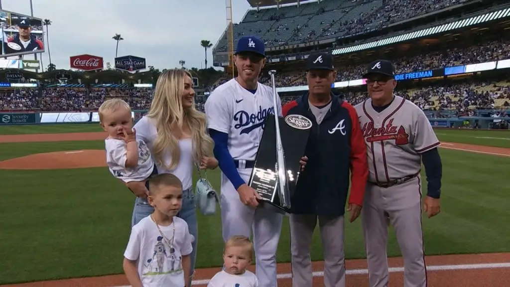 Freddie Fremman tiene 3 Bates de Plata, un premio MVP en temporada regular y el mismo galardón en la Serie Mundial