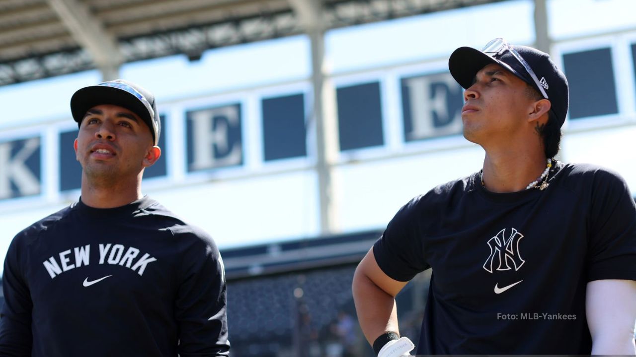 Oswald Peraza y Oswaldo Cabrera durante MLB 2025.