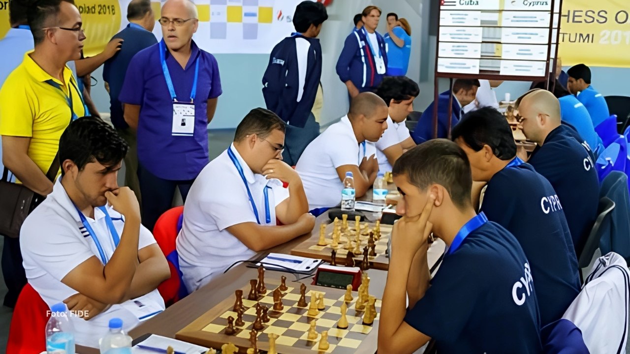 Jugadores de Ajedrez cubano en una partida