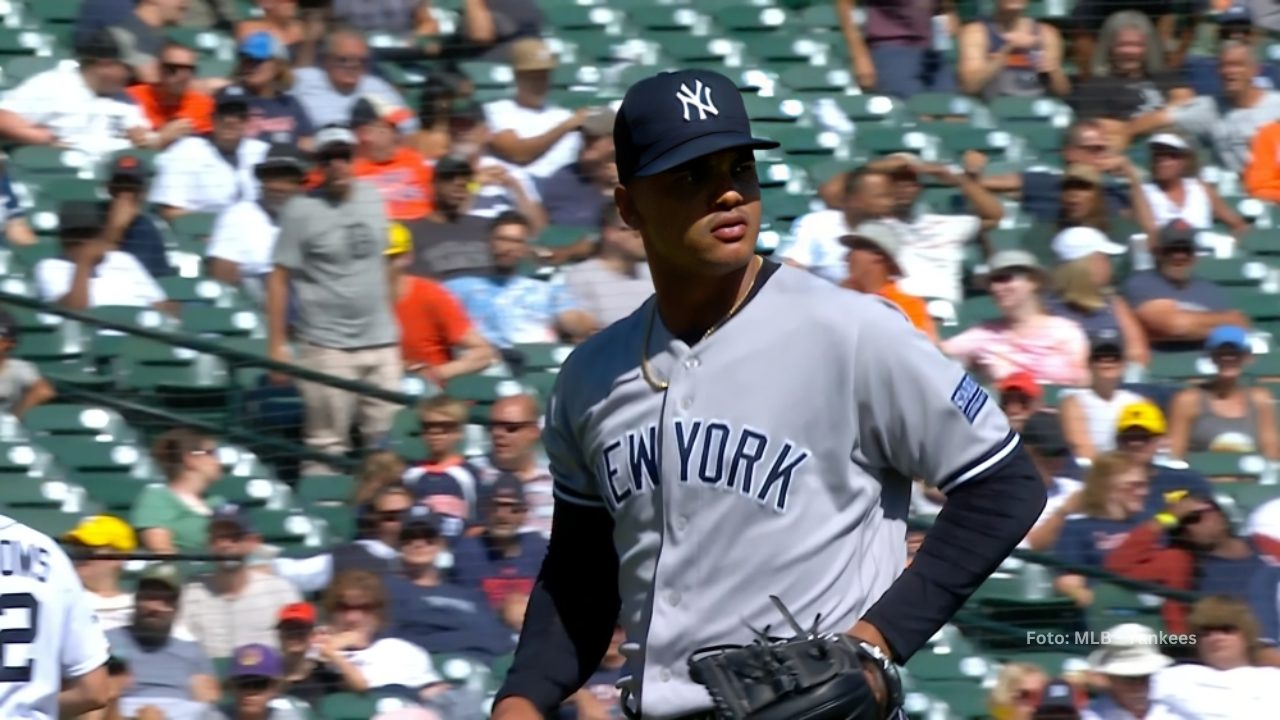 Albert Abreu en un juego con New York Yankees. Cincinnati Reds