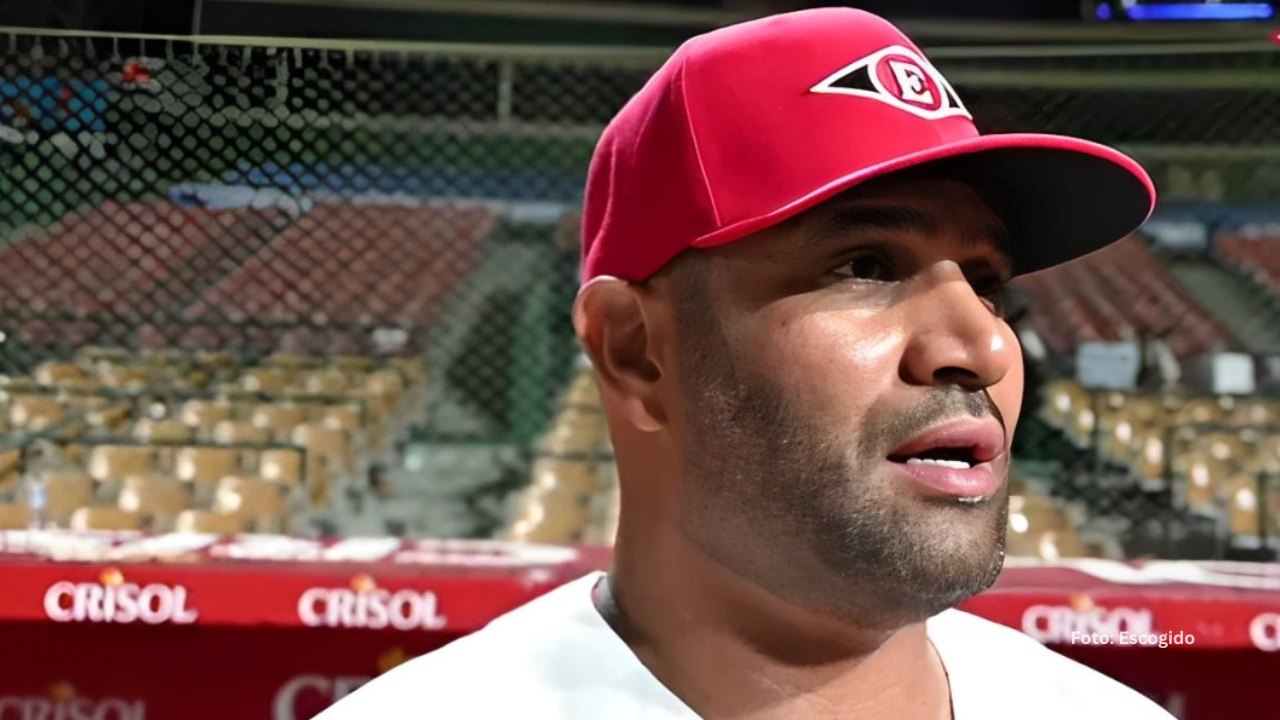 Albert Pujols dando declaraciones