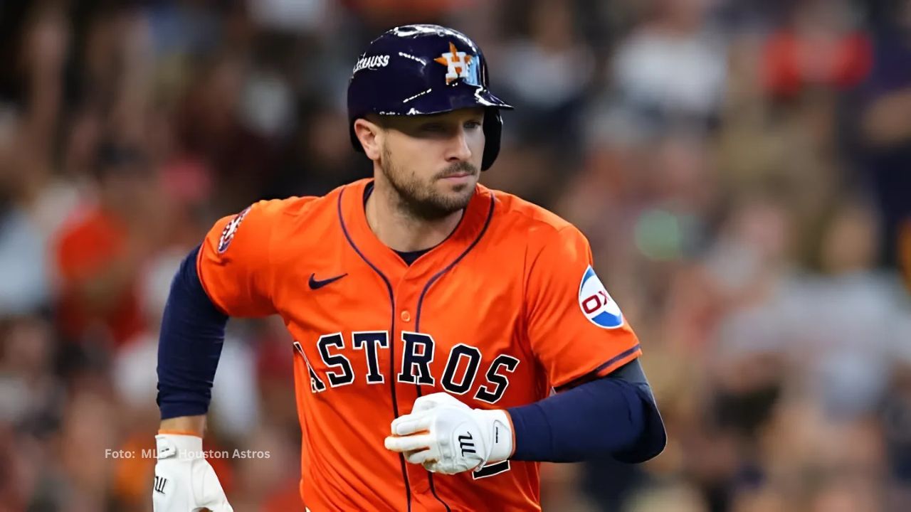 Alex Bregman con el uniforme de Houston Astros