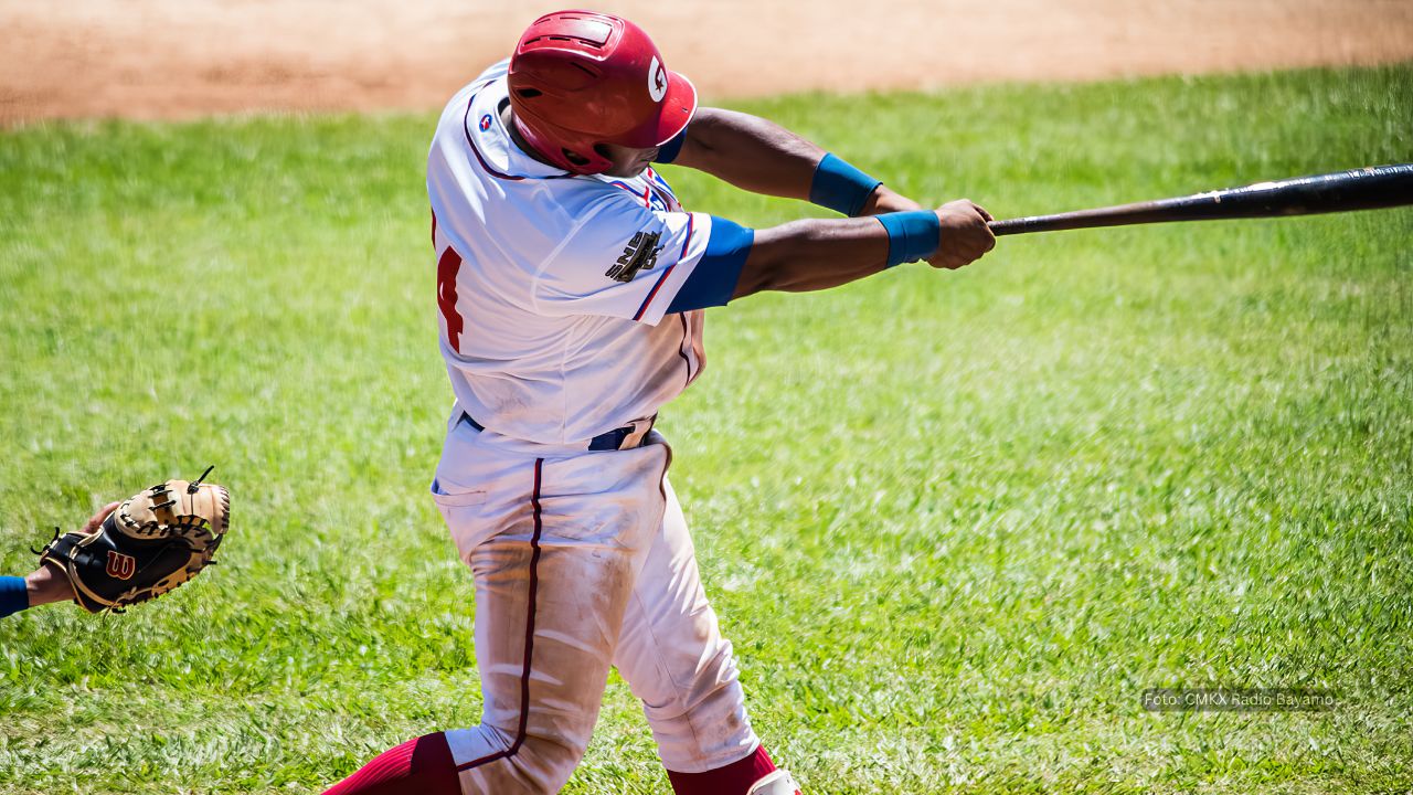 Beisbol cubano margina a pelotero con 16 Series Nacionales