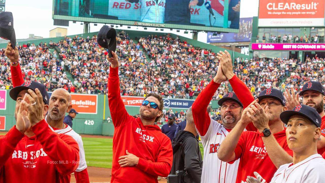 Boston Red Sox tiene en sus filas a tres prometedores jugadores que están dentro del Top 10 de mejores prospectos de MLB.