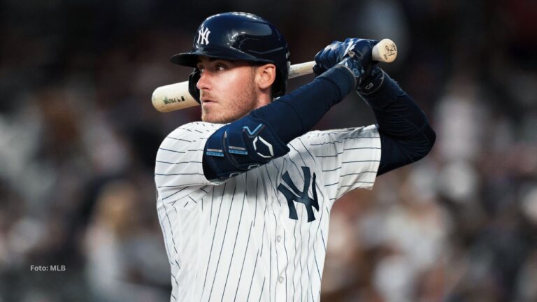 Cody Bellinger con el uniforme de Yankees