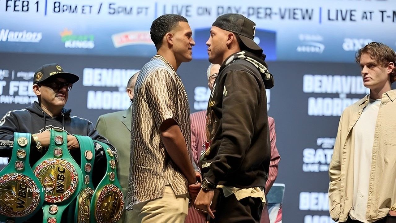 David Morrel Jr. y David Benavidez en la presentación de su duelo