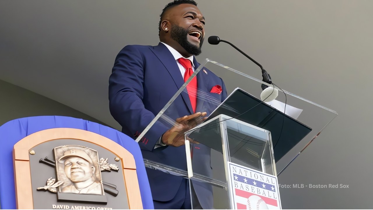 David Ortiz en ceremonia de exaltación al HOF