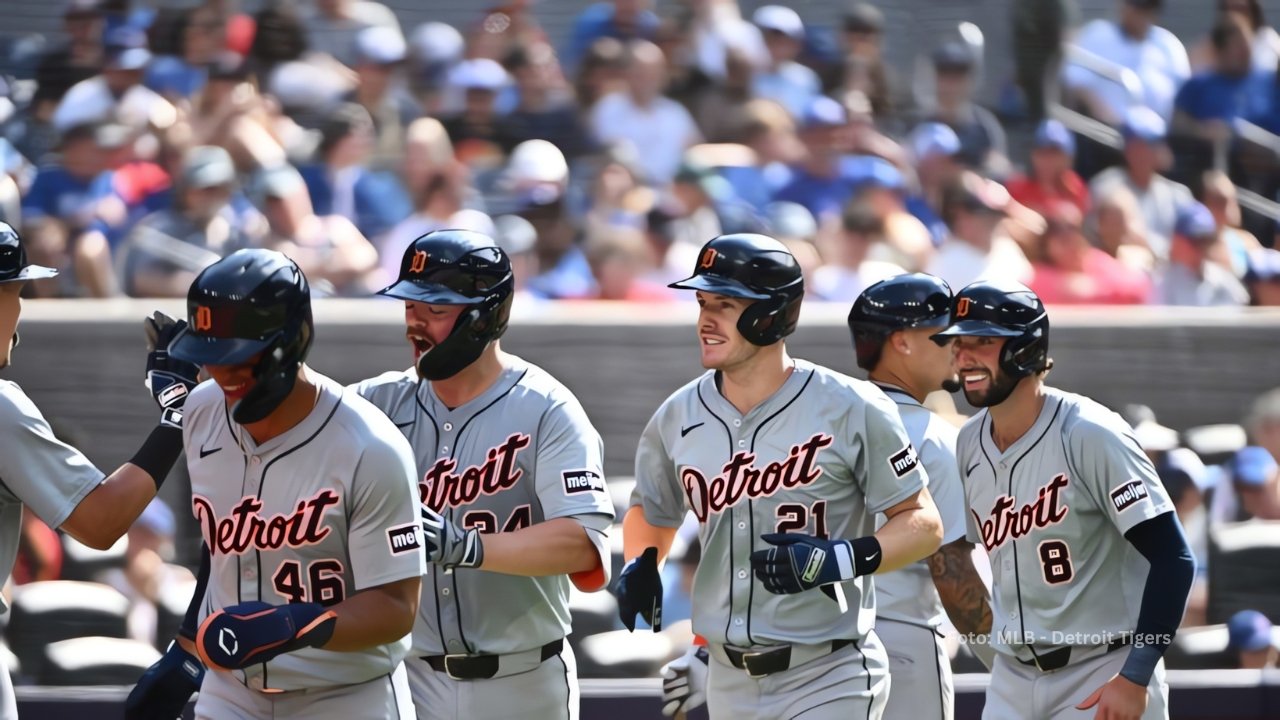 Jugadores de Detroit Tigers celebrando un cuadrangular