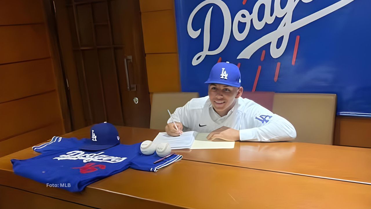 Dodgers firma 4 prospectos venezolanos y suman 11 en 2025