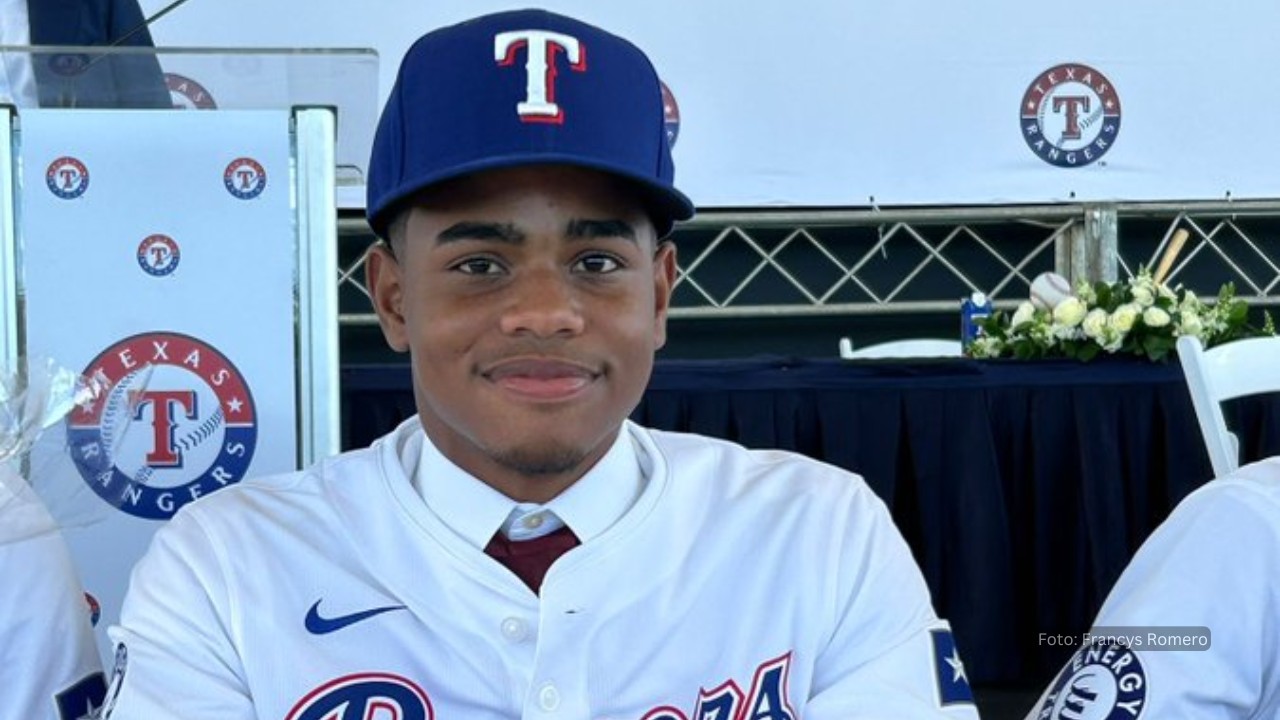 Elorky Rodríguez firma millonario acuerdo con Texas Rangers