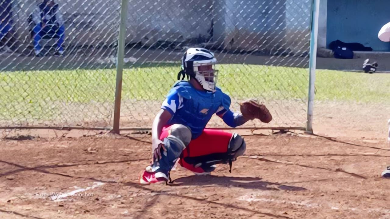 Futura estrella del beisbol cubano Niño de 11 años conectó kilométricos jonrones