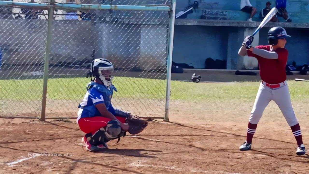 Futura estrella del beisbol cubano Niño de 11 años conectó kilométricos jonrones