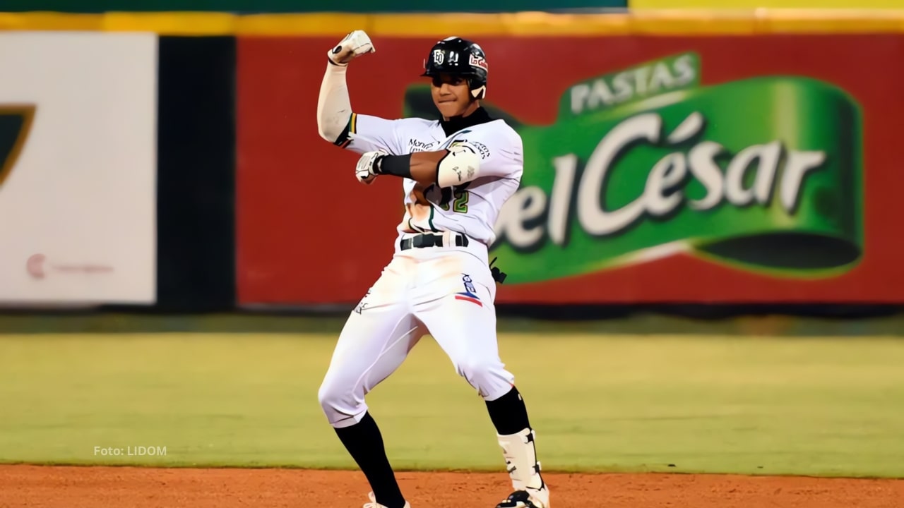 Jeremy Peña con Estrellas Orientales en LIDOM