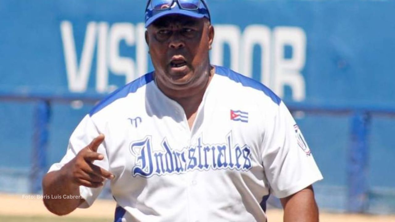 Guillermo Carmona deja a Industriales sin manager para Serie Nacional, revela periodista