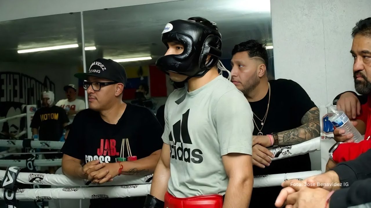 Jose Benavidez Sr y Omar Salcido en una practica