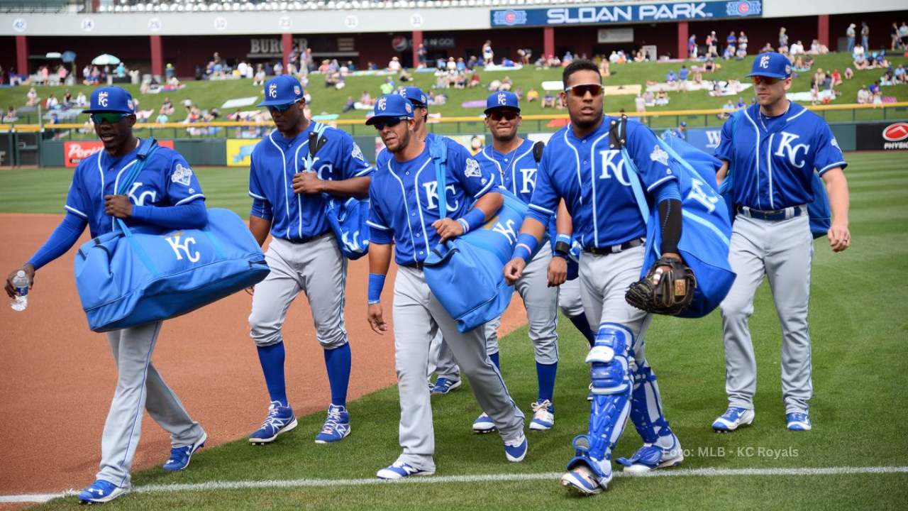 Kansas City Royals y su cuerpo técnico anunciaron de forma oficial los 23 peloteros invitados al Spring Training de MLB 2025