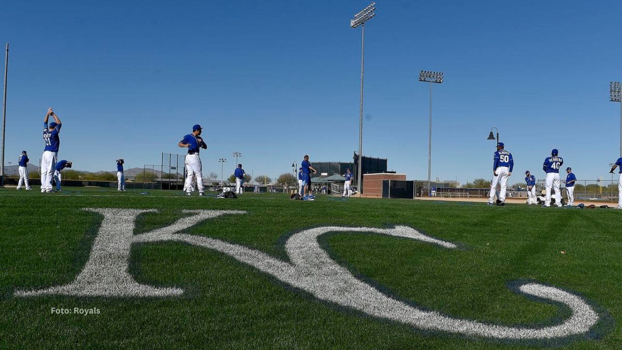 Kansas City Royals llegó a un acuerdo con nueve jugadores incluidos cuatro venezolanos para MLB 2025