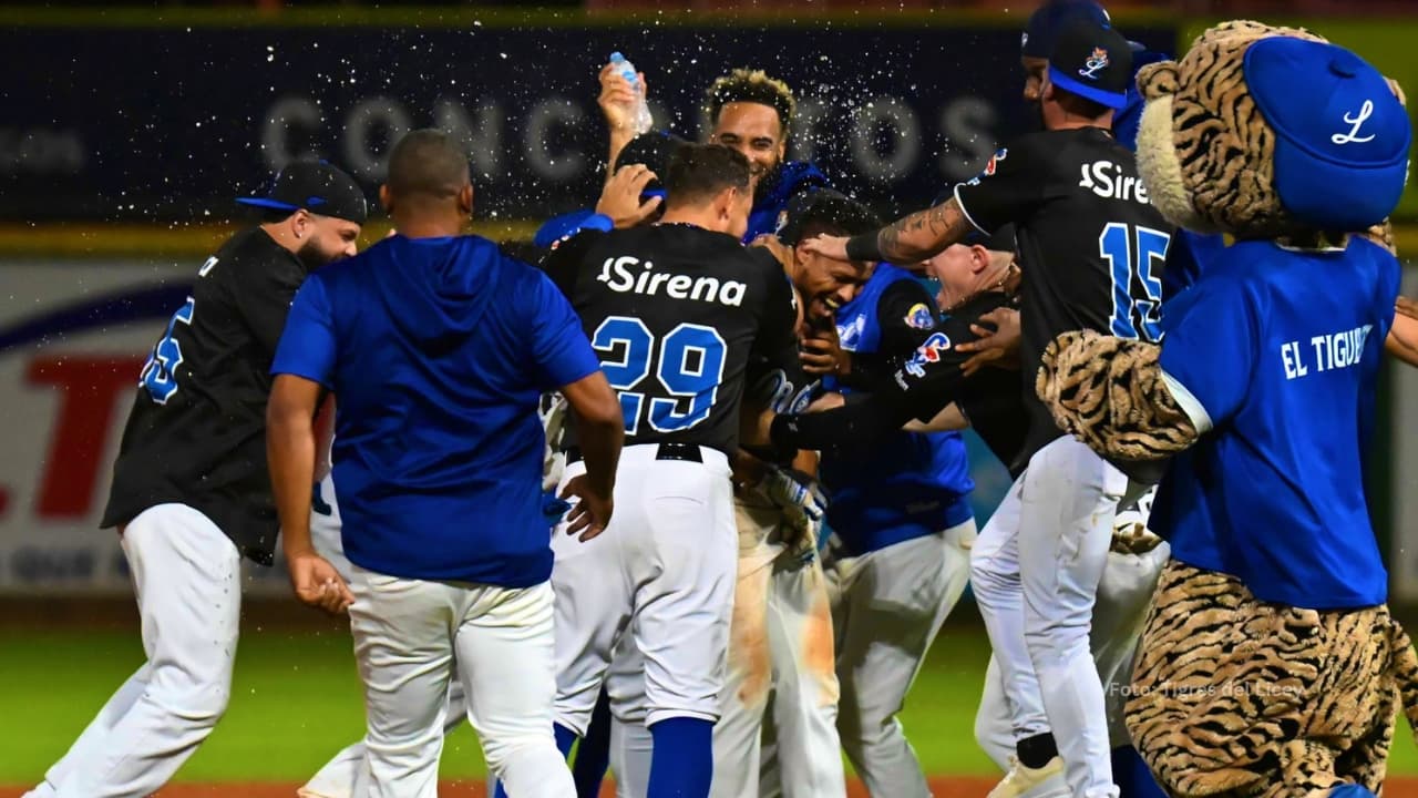 Tigres del Licey vence a Estrellas y sella boleto a la final de la Liga de Beisbol Profesional de la República Dominicana.