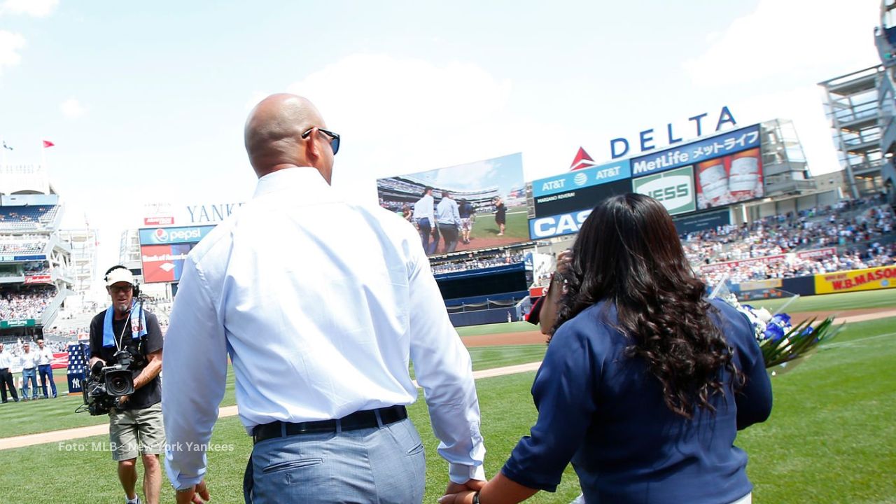 Mariano Rivera y su esposa